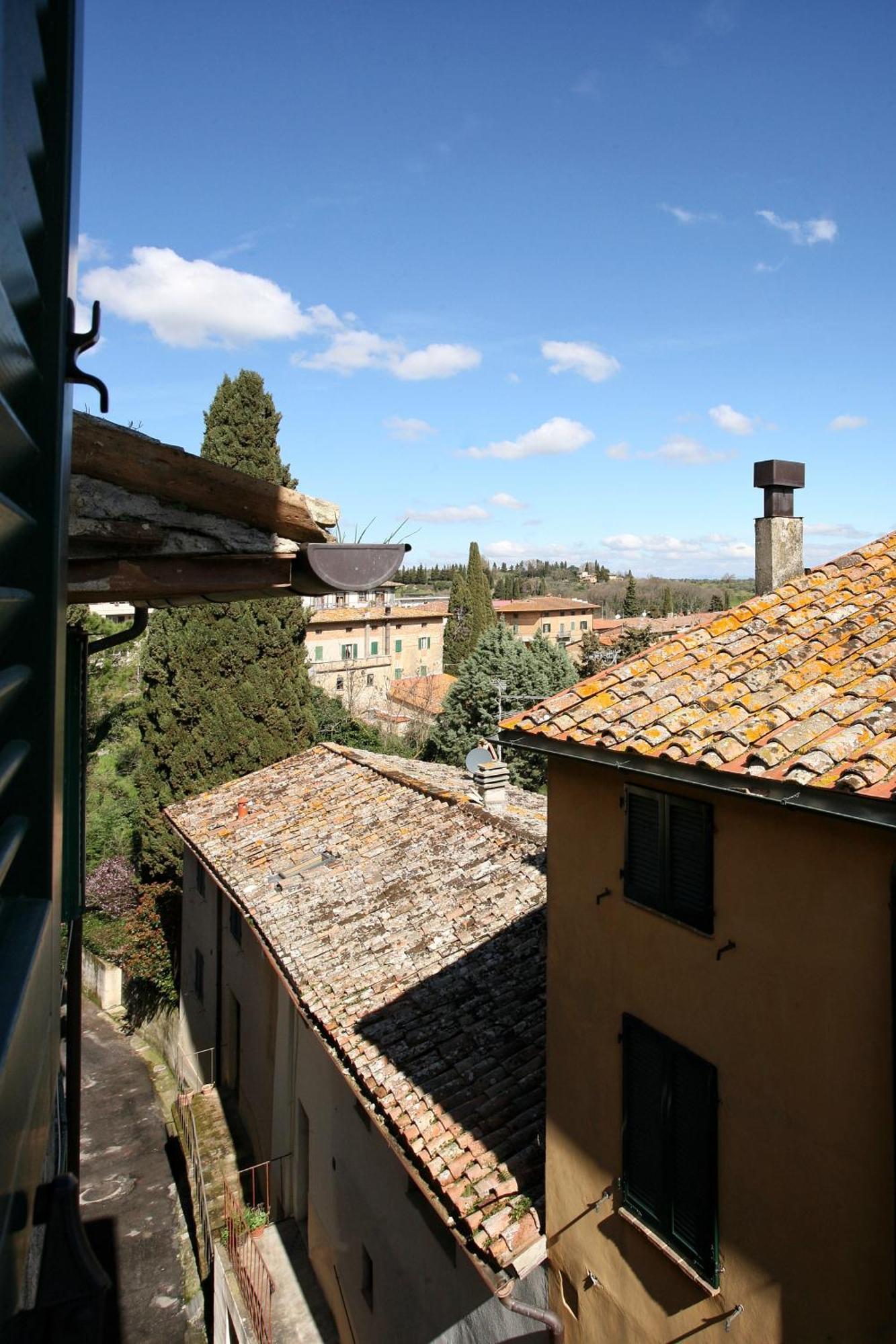 Appartamento Il Girasole Четона Экстерьер фото